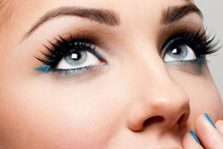 Инновационное окрашивание бровей хной Brow Henna Инновационное окрашивание бровей хной Brow Henna
